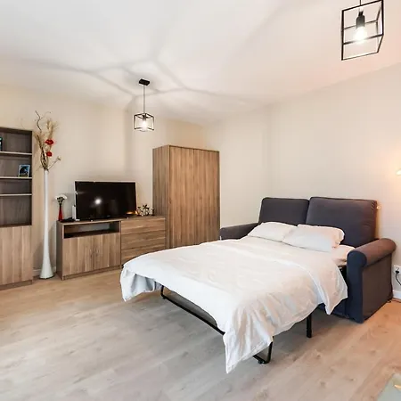 Ursus Pleasant Apartment Warsaw Exterior photo