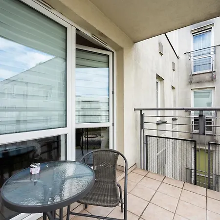 Ursus Pleasant Apartment Warsaw Exterior photo