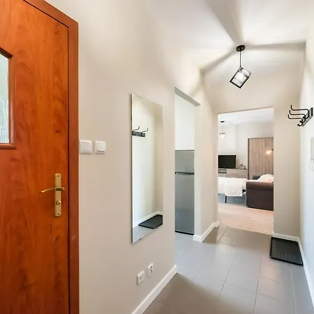 Ursus Pleasant Apartment Warsaw Exterior photo